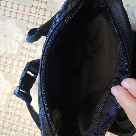 Original WALT DISNEY fanny pack - Picture 6 of 7